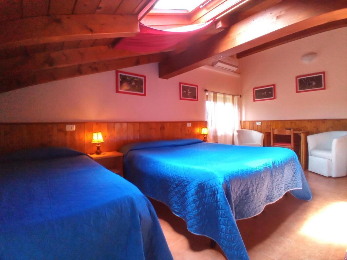 סוריקו Guest House Il Nido Dello Svasso -Foresteria Lombarda- מראה חיצוני תמונה